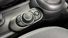 MINI Hatchback 1.5 Cooper Classic Premium 5dr Petrol Hatchback